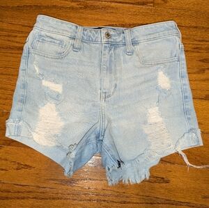 Hollister distressed high rise midi short - size 3 / 26 waist - light wash